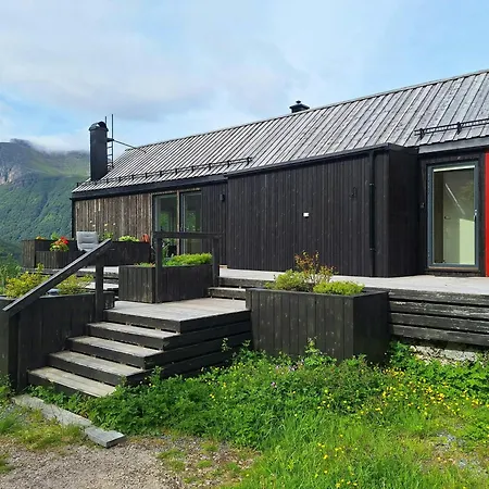 With Sauna And Fire Pit * Storvik